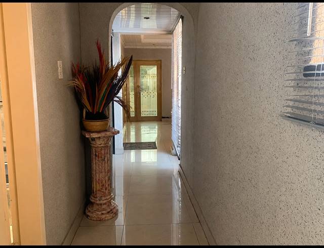 3 BEDROOM FREESTANDING FOR SALE IN VANDERBIJLPARK CE 2